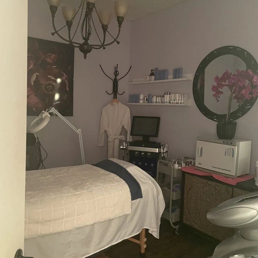 Petra's clinic interior 3