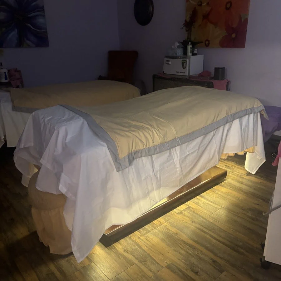 Petra's clinic interior 7